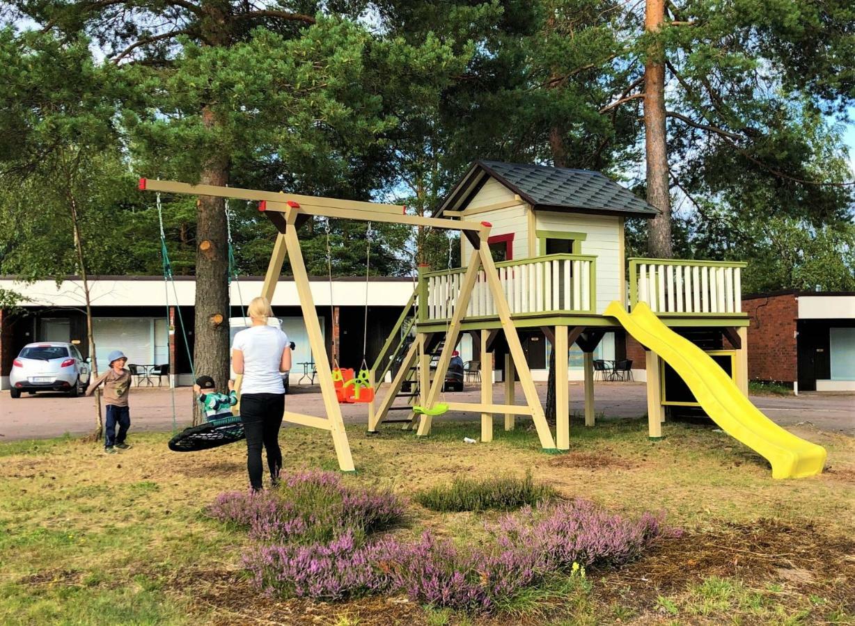 Hotelli Leikari Kotka Exteriör bild